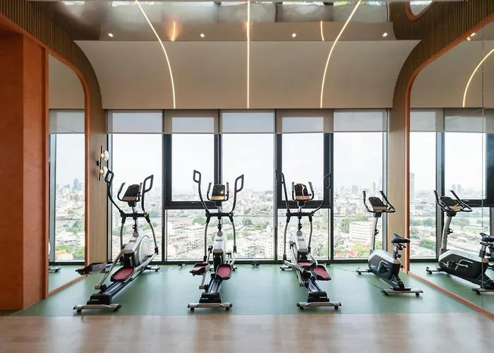 500m Bts L Chao Phraya River L Pool And Gym 公寓